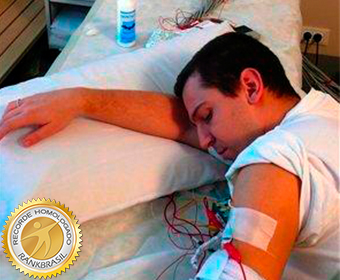 Primeiro do mundo a testar mão biônica controlada pela mente