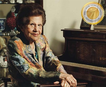 Michel Teló conquista topo da Billboard