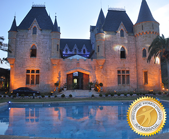 Brasil registra 253 milhões de linhas móveis e bate recorde em abril