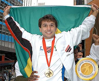 Gol e Azul testam aviões utilizando biocombustíveis