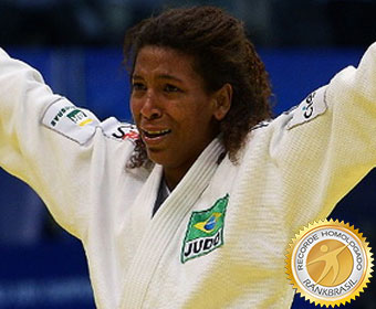 Dia do Dentista faz referência ao primeiro curso de Odontologia do Brasil