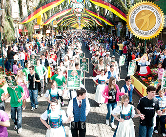 Maior polonaise de rua