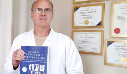Maior atlas médico técnico por autor único