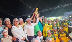 Maior panelaço de arroz carreteiro de pequi.
