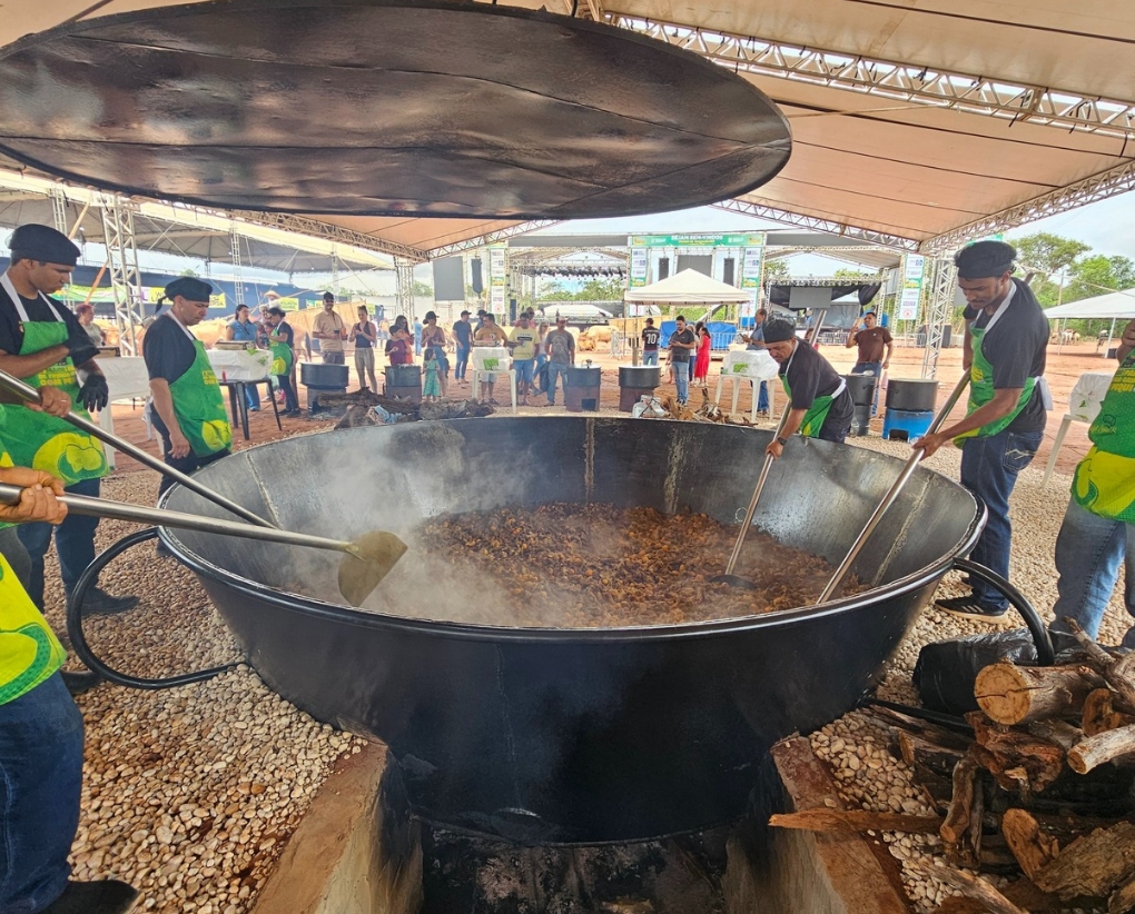 Maior Frango com Pequi do Brasil