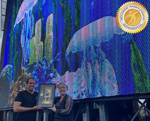 RankBrasil certifica Floripa Square como maior painel de LED sustentável.