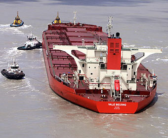 Um dos maiores navios do mundo pode afundar no Maranhão