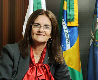 Graça Foster pode ser a primeira mulher a presidir a Petrobras