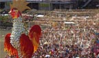 Um dos maiores blocos do Brasil, Galo da Madrugada é atração no Carnaval 2012